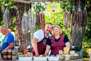 Тур Сіль і шампанське: Святогірськ, Слов'янськ, Бахмут - ферма Козацьке подвір'я